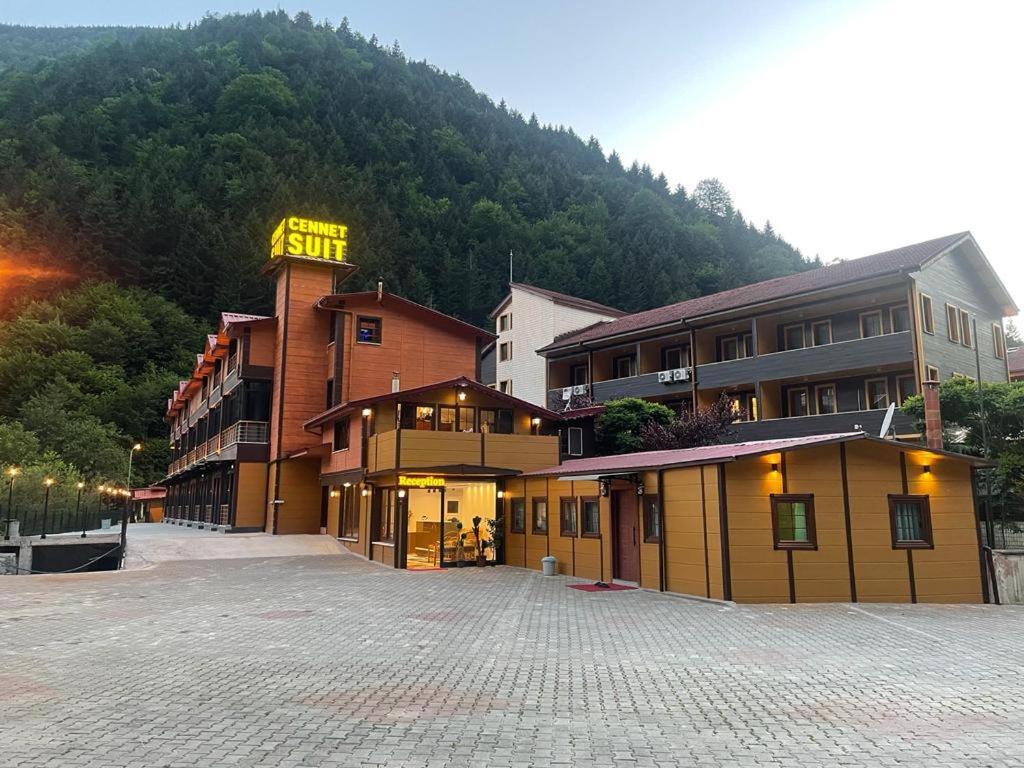 Cennet Suit Otel Uzungöl Esterno foto