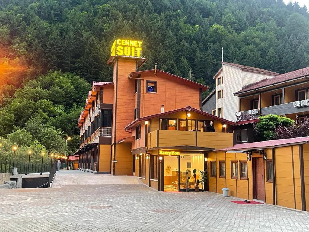 Cennet Suit Otel Uzungöl Esterno foto
