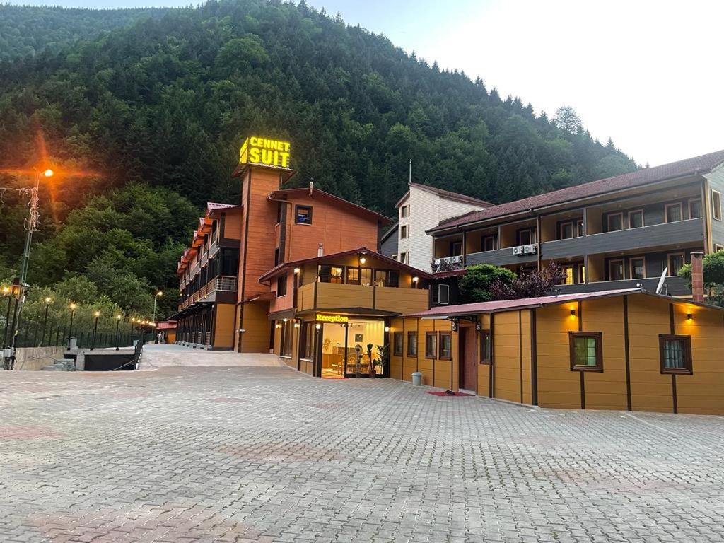 Cennet Suit Otel Uzungöl Esterno foto