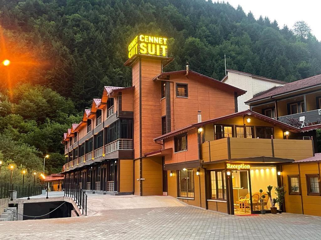 Cennet Suit Otel Uzungöl Esterno foto